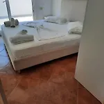 Marea 4* Golem (Tirana)