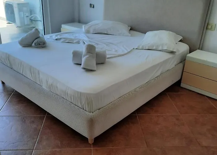 Marea 4* Golem (Tirana)